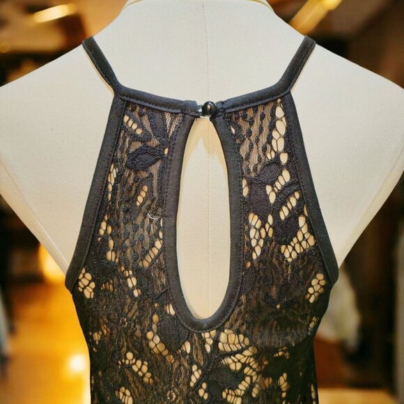 Love FIRE Black Lace Halter Dress – Keyhole Back, Scalloped Hem – Size M – NWOT - Picture 6 of 15